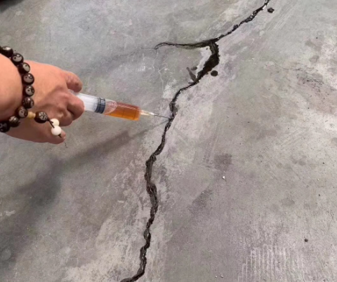西夏混凝土裂缝修补技术详解​